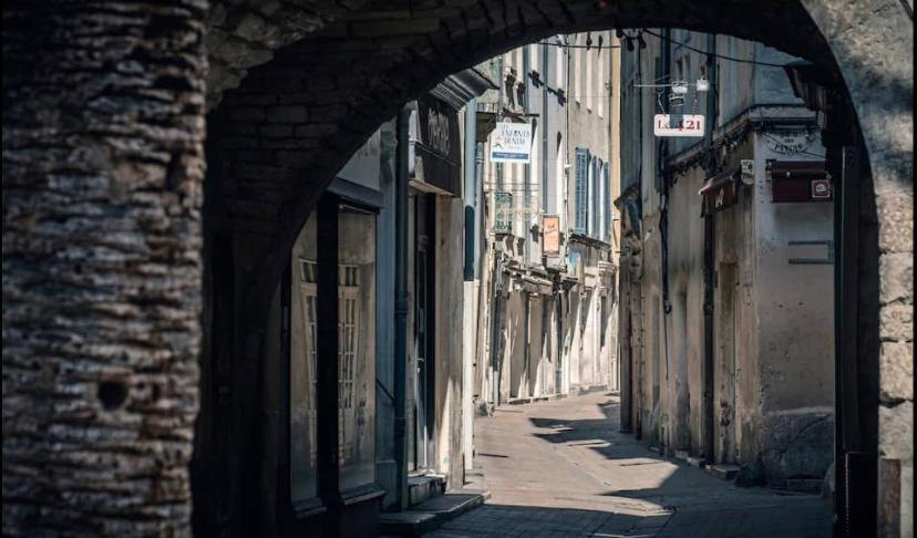 Cosy Au Coeur De L'ecusson - Arenes A 2 Min Nimes